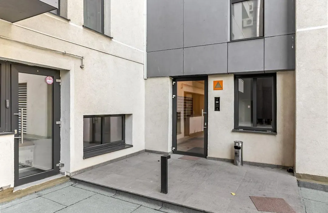 Unirii Plaza Apartment-1
